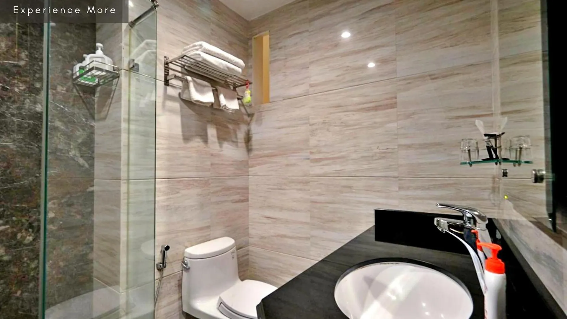 **** Aparthotel Hanz 345 Business Suite Condo Hotel Ho Chi Minh City Vietnam